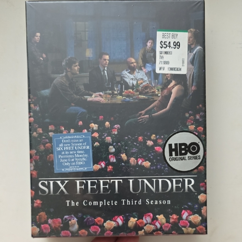 Six Feet Under: The Complete Third Season 5 Disk DVD Set FACTORY SEALED